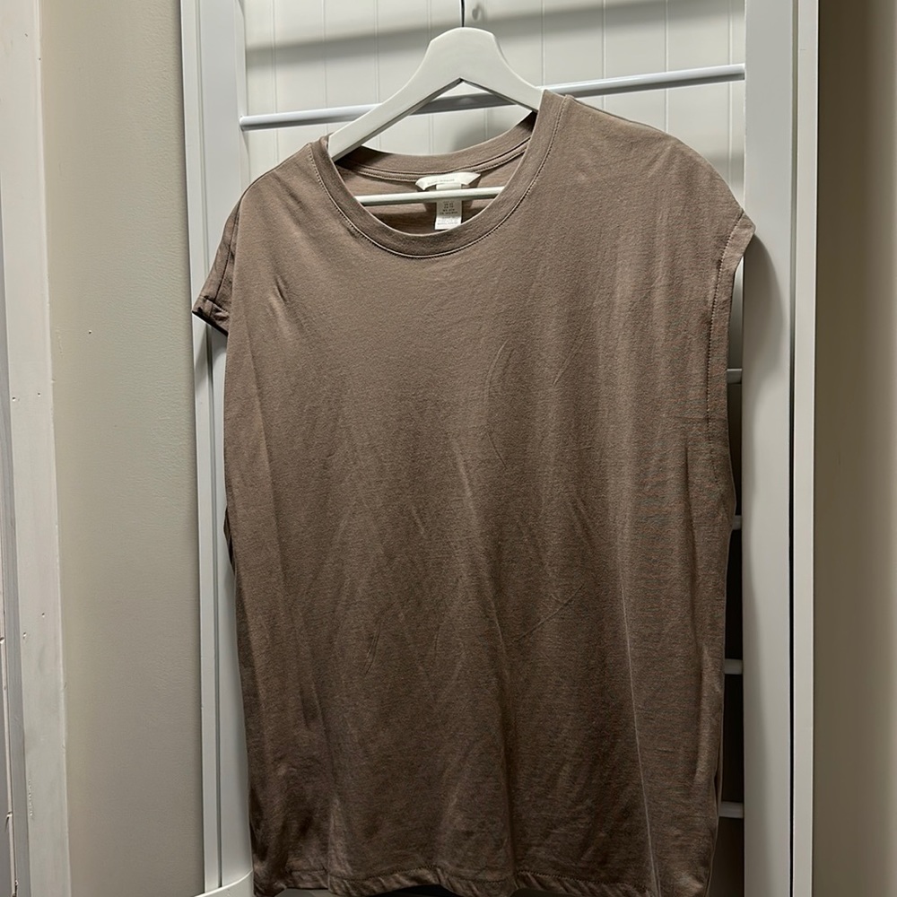 H&M tank